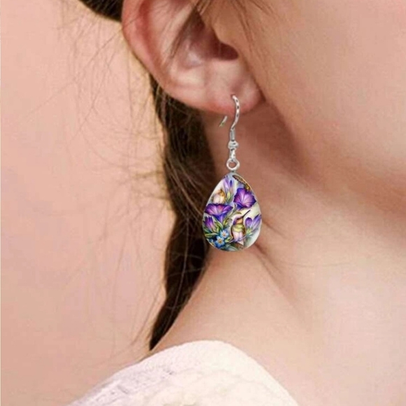 Hummingbird Purple Paradise Teardrop Dangle Earrings - Picture 4 of 6